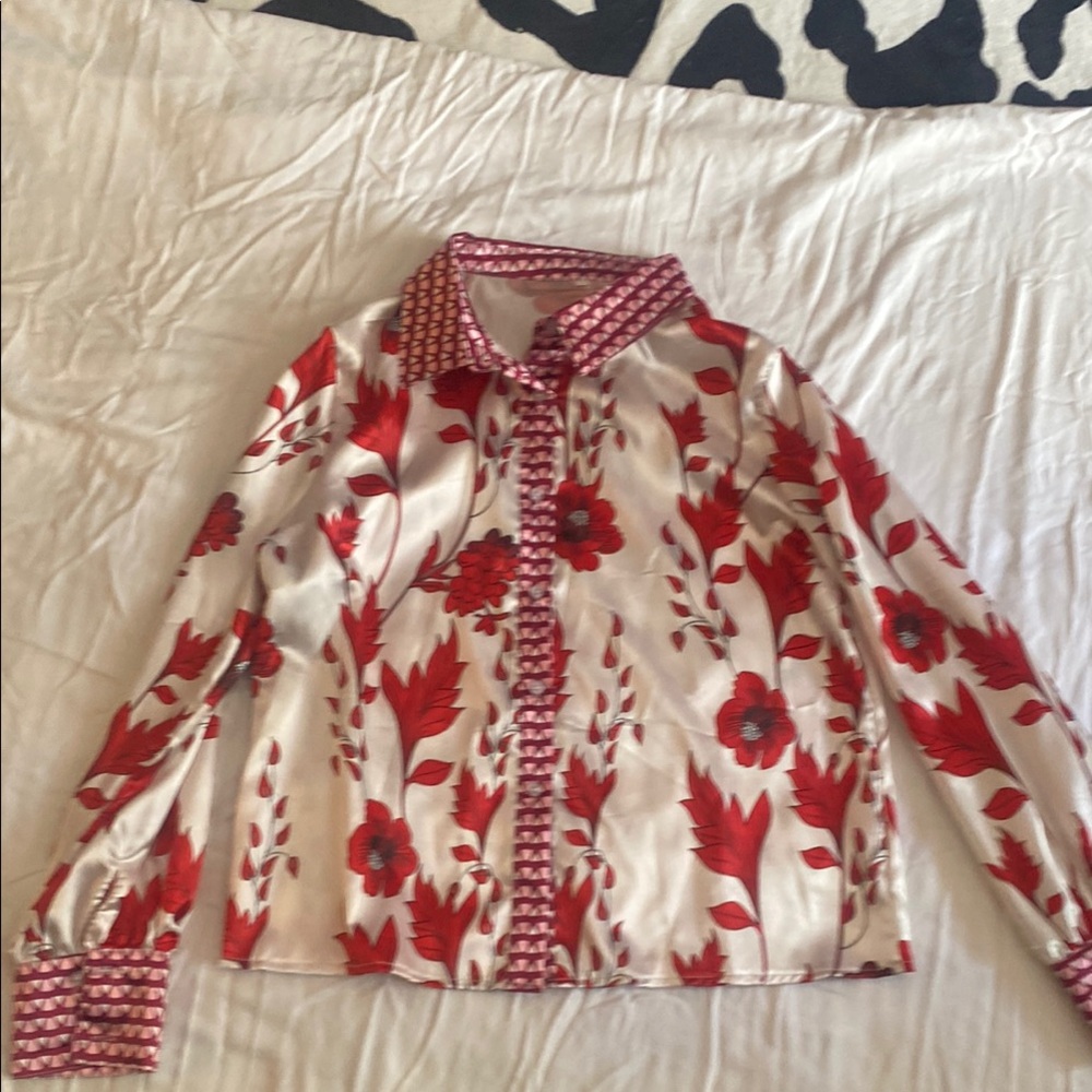 Red and White Graphic Button Down Shirt with Notched Collar